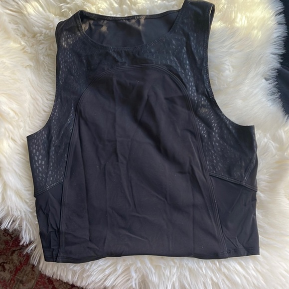 Tops - Lululemon crop top